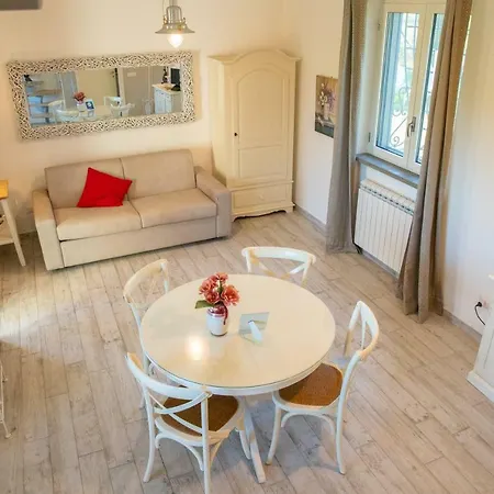 Villa La Casa Di Siro Bracciano (Rome)
